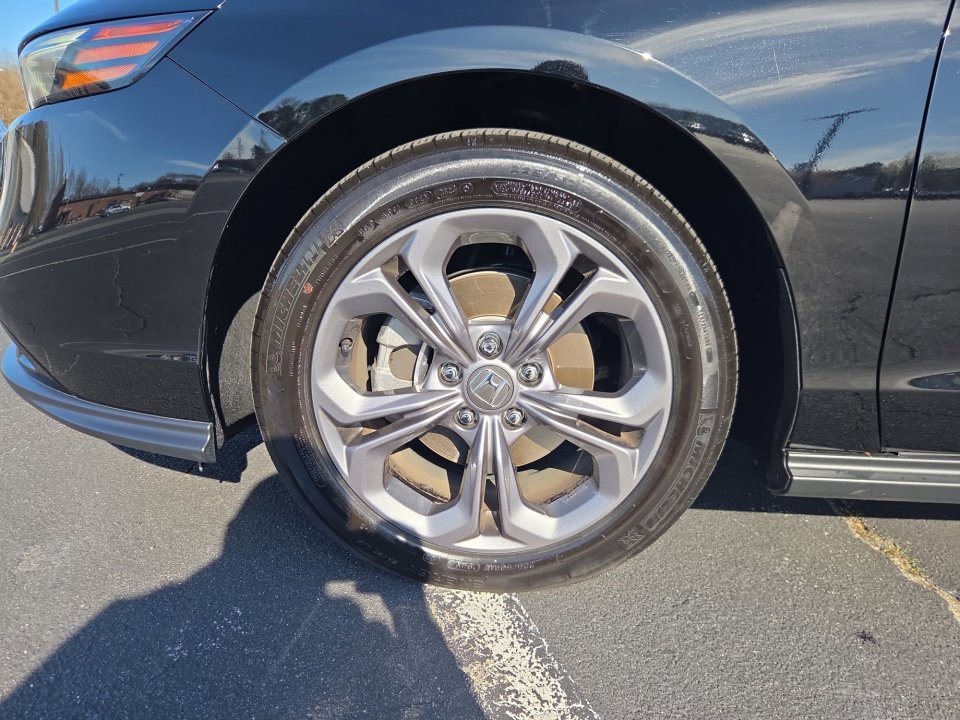 Certified 2023 Honda Accord EX image 27