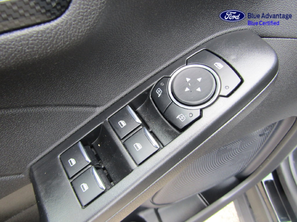Certified 2024 Ford Escape ST-Line w/ Tech Pack #1 AWD/4WD image 21