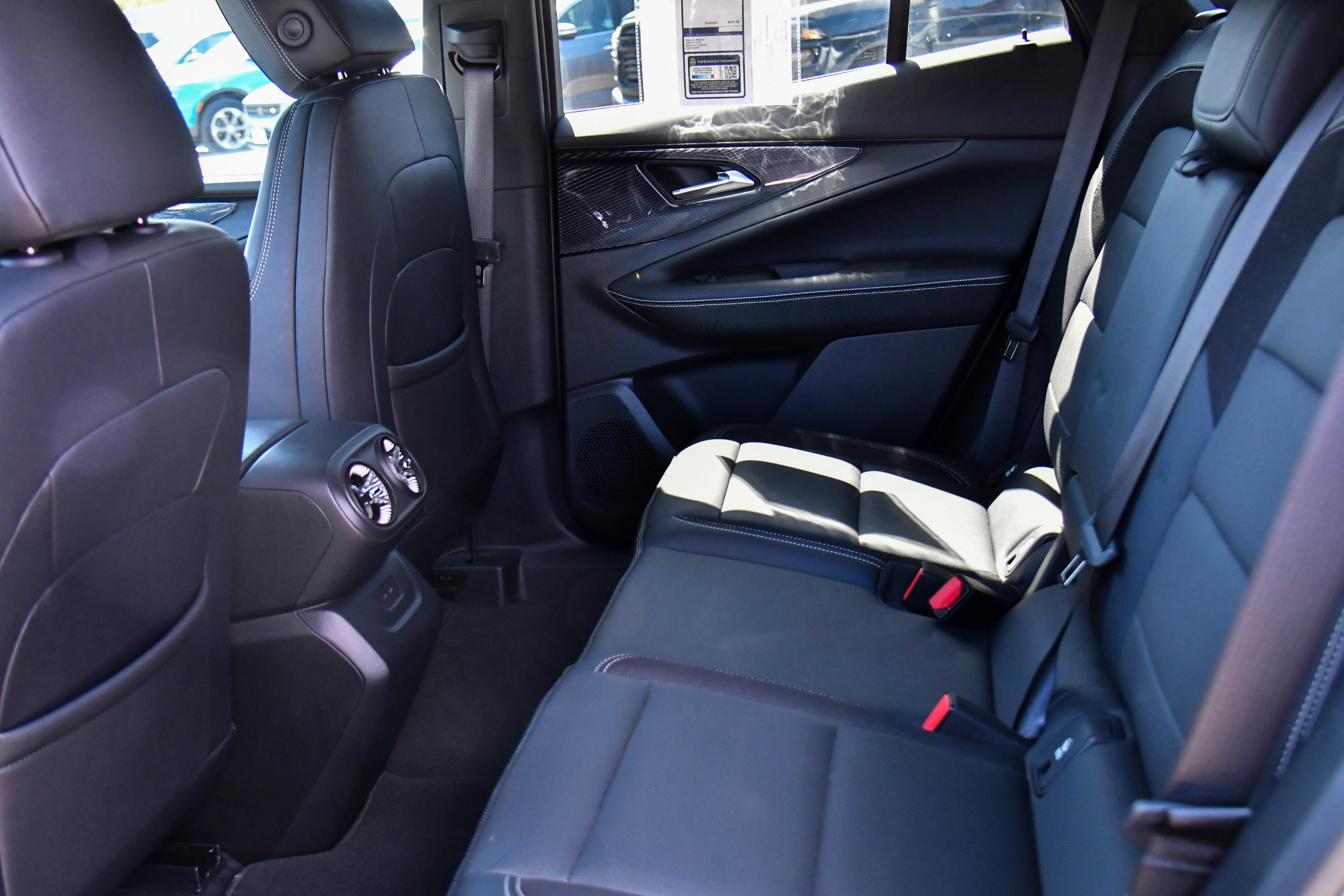 Used 2024 Chevrolet Blazer EV LT AWD/4WD image 43