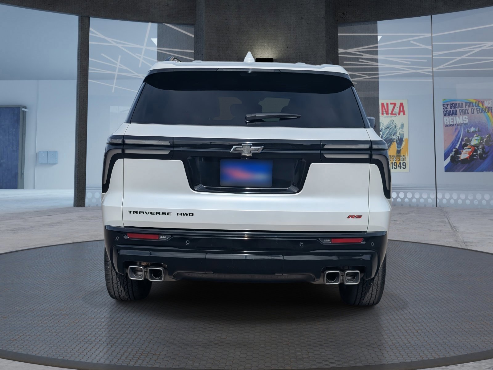 Used 2025 Chevrolet Traverse RS image 5
