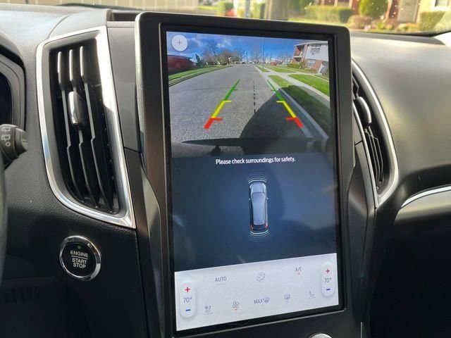 Used 2023 Ford Edge Titanium image 36