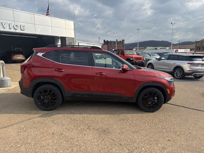 Used 2025 Kia Seltos X-Line image 6