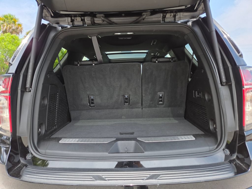 Used 2023 Chevrolet Tahoe RST w/ Sport Performance Package RWD image 21