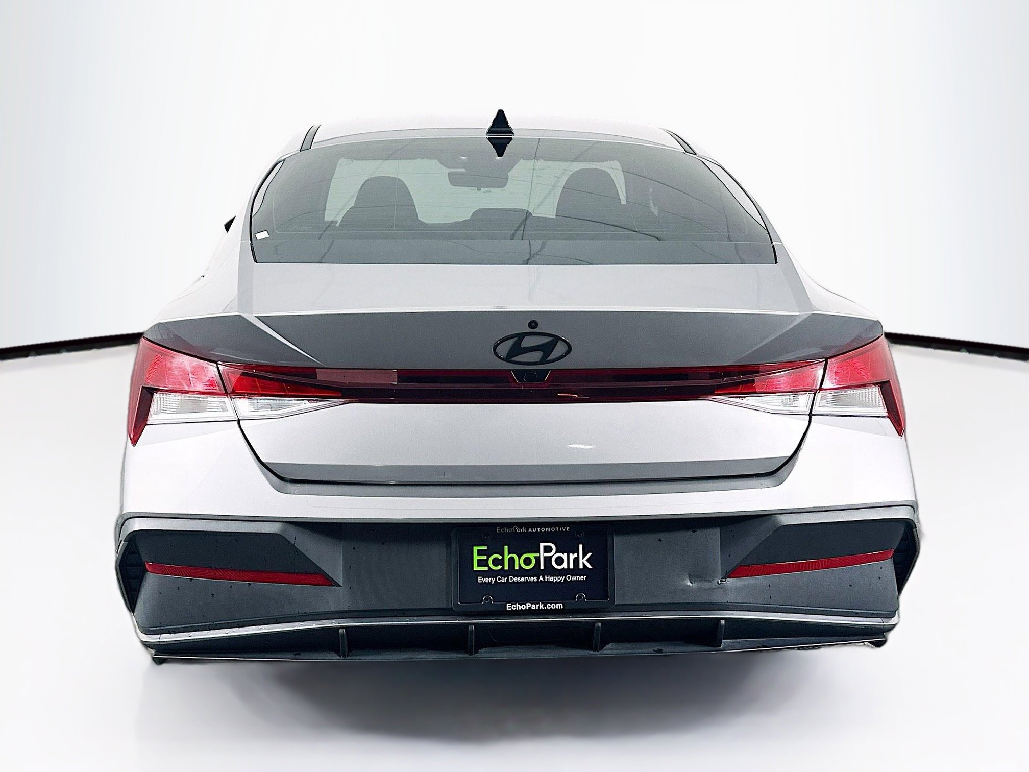 Used 2024 Hyundai Elantra SEL image 7