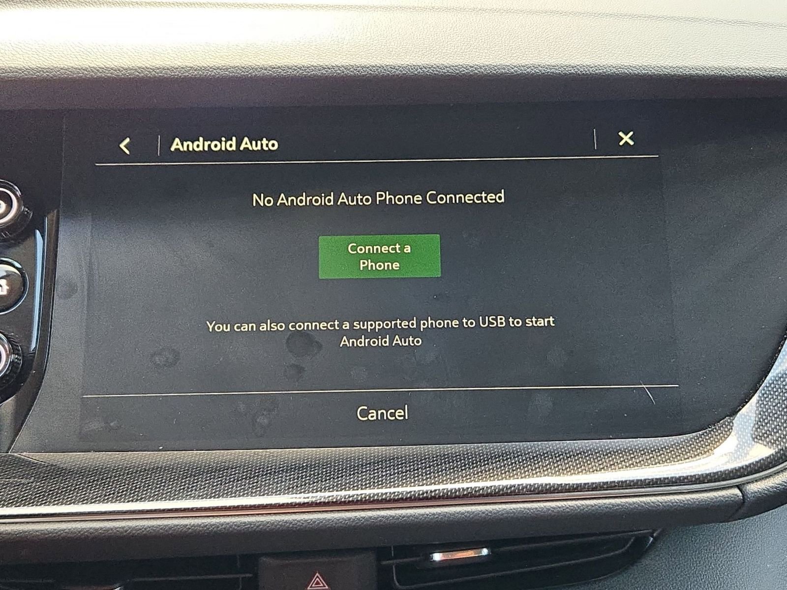 Used 2023 Buick Envision Essence w/ Sport Touring Package image 18