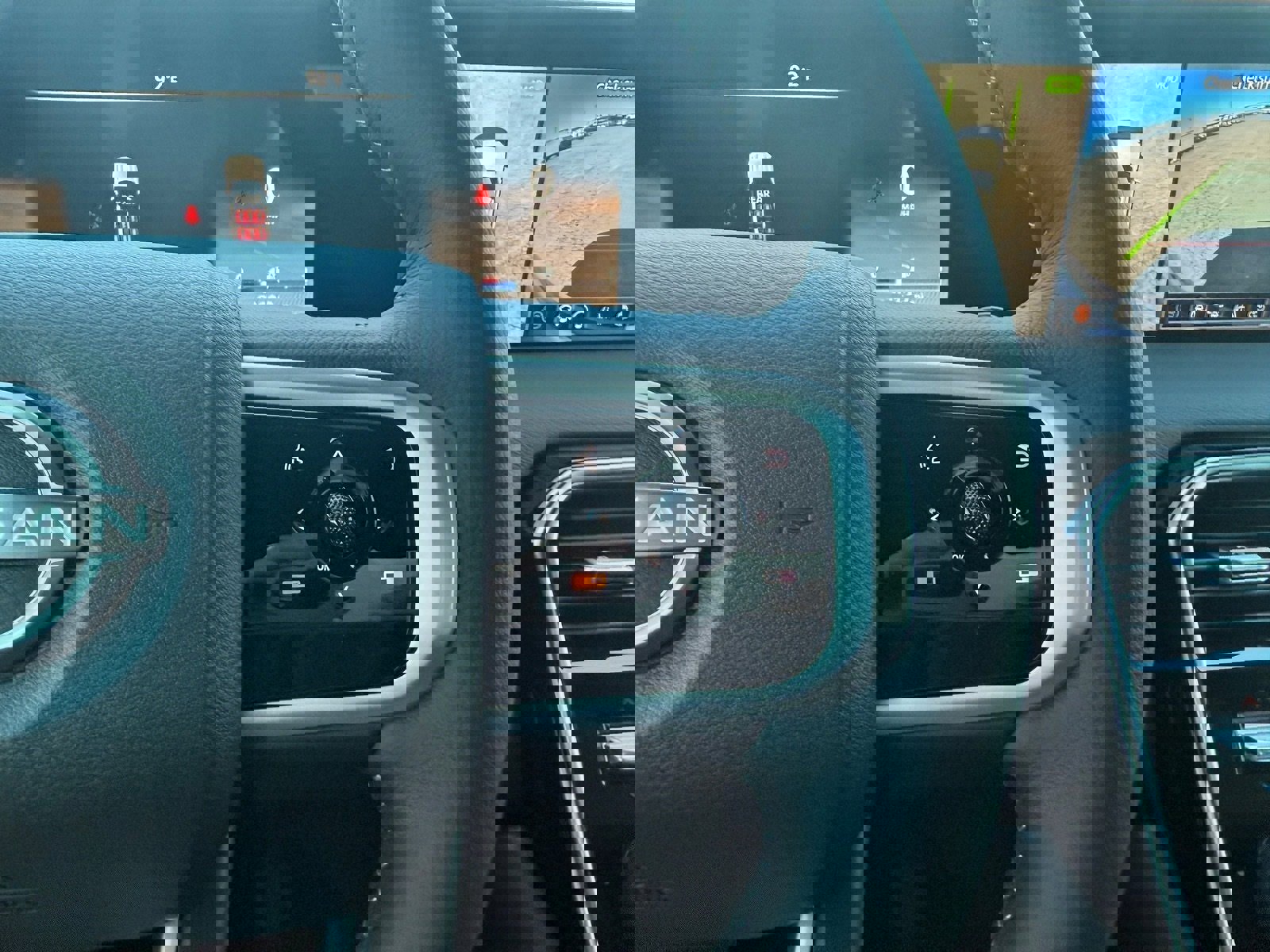 New 2026 Nissan Armada SL image 24