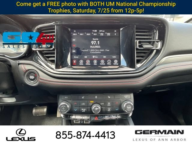 Used 2023 Dodge Durango GT w/ Blacktop Package AWD/4WD image 19