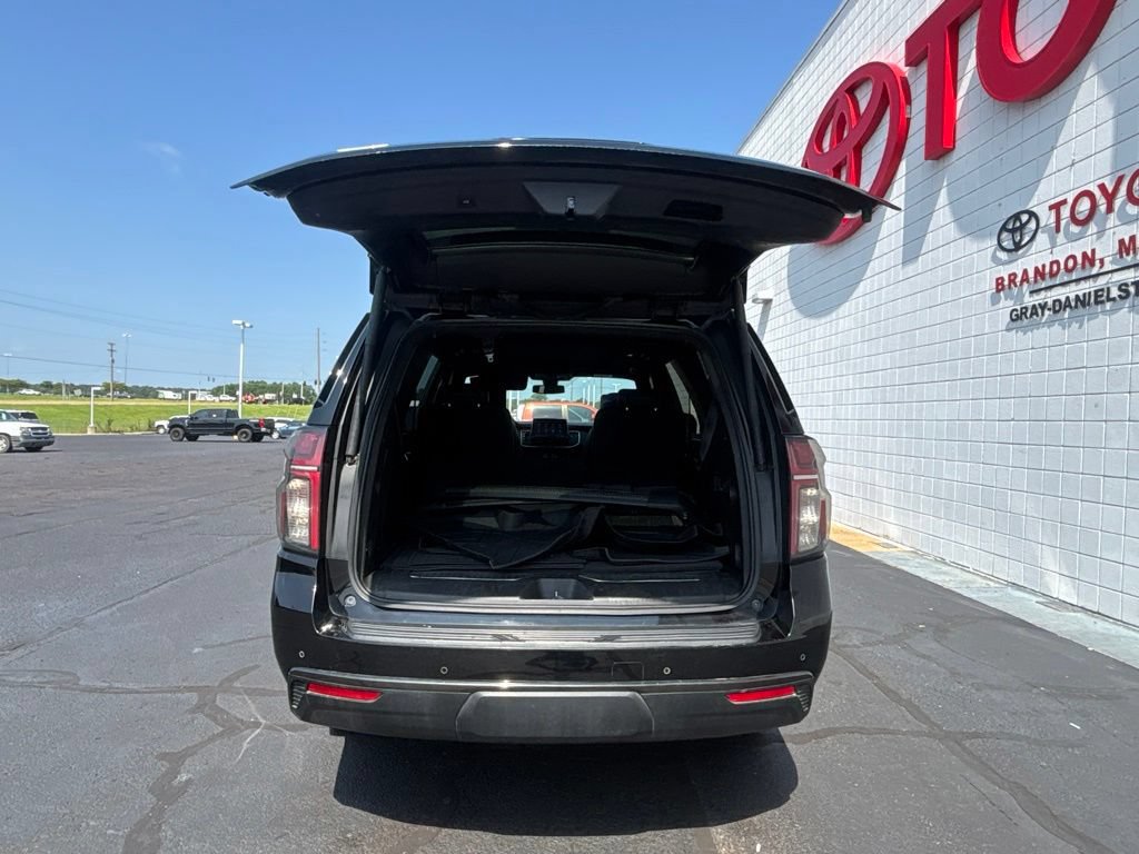 Used 2021 Chevrolet Tahoe Z71 w/ Z71 Off-Road Package AWD/4WD image 29
