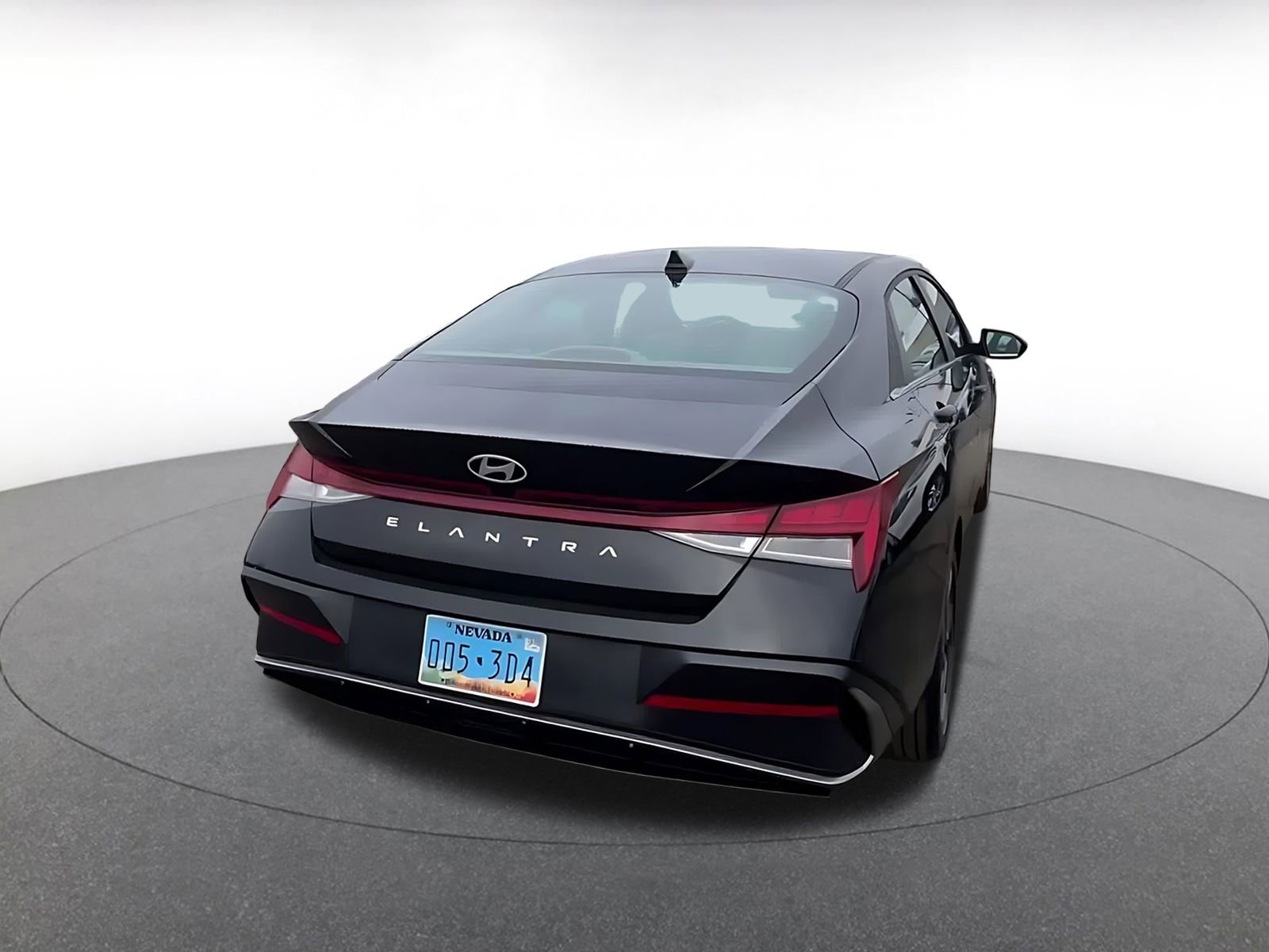 Used 2025 Hyundai Elantra SEL image 14