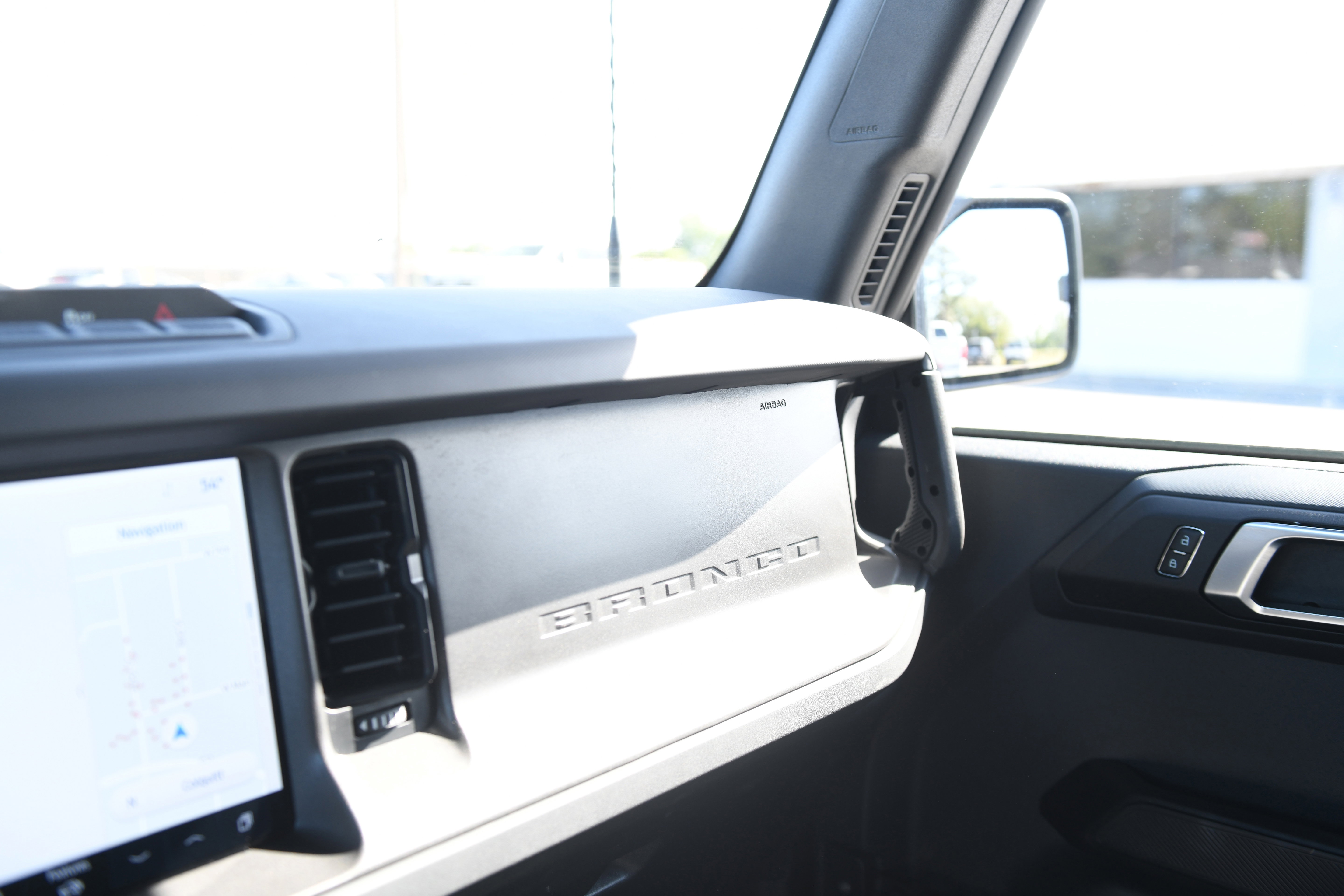 Used 2025 Ford Bronco Big Bend image 19