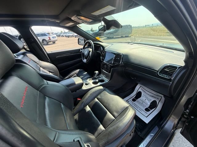 Used 2019 Jeep Grand Cherokee Trailhawk w/ Trailhawk Luxury Group AWD/4WD image 14