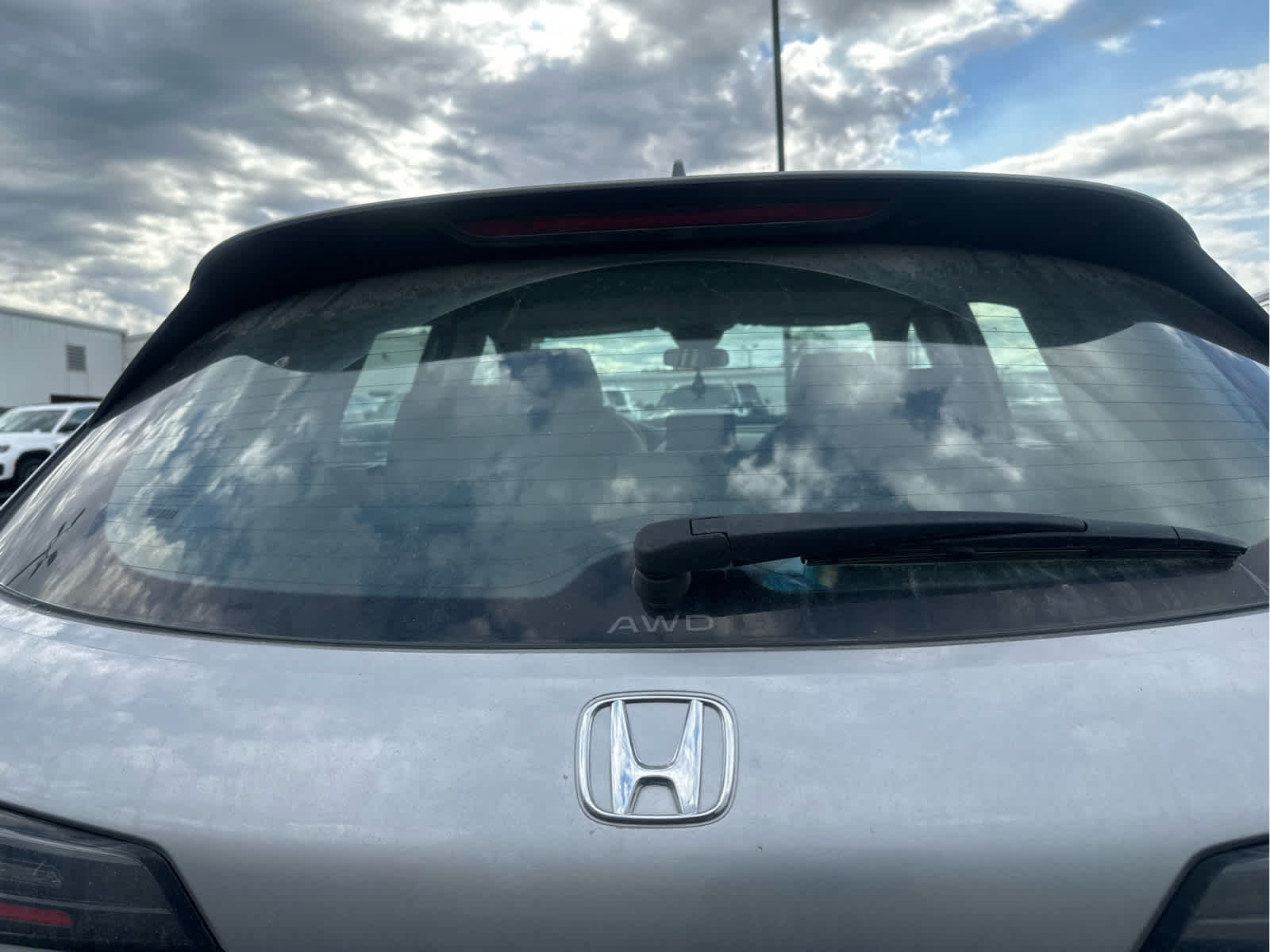 Used 2024 Honda HR-V LX image 7