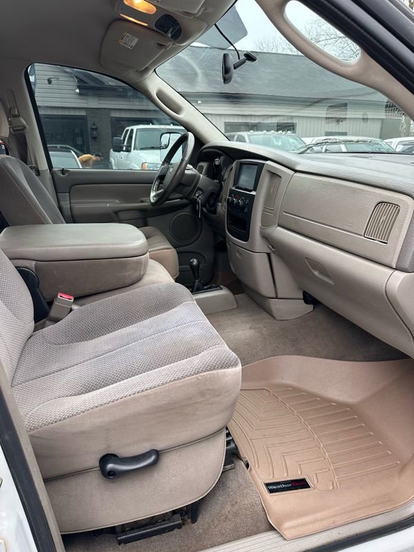 Used 2005 Dodge Ram 3500 Truck SLT w/ Quad Cab Big Horn Value Group image 10