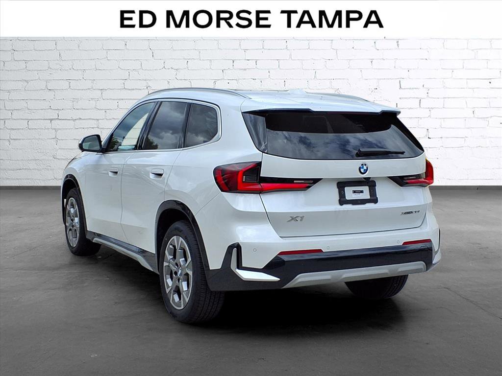 Used 2026 BMW X1 xDrive28i image 3