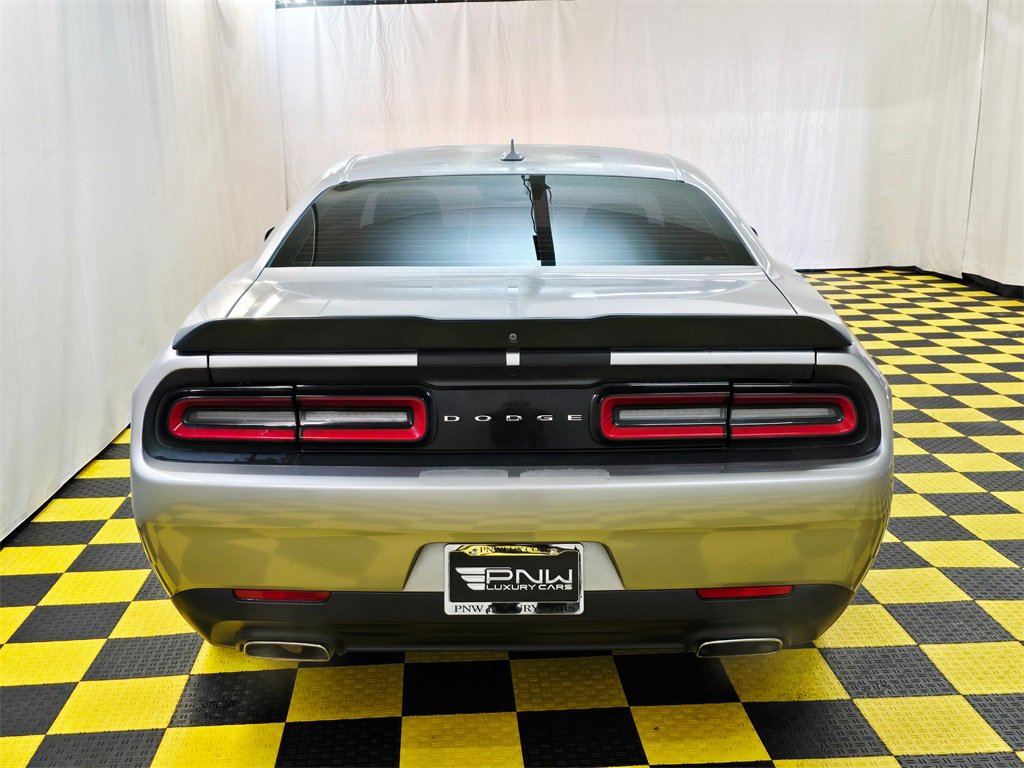 Used 2017 Dodge Challenger SXT w/ Blacktop Package image 4