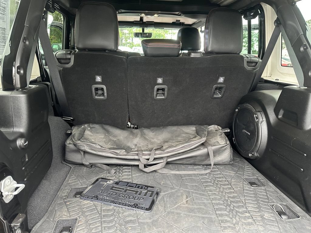 Used 2021 Jeep Wrangler Unlimited Rubicon AWD/4WD image 27