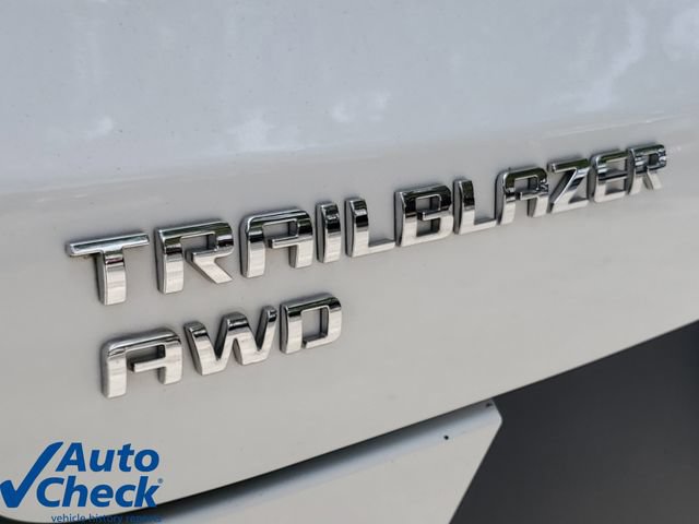 Used 2023 Chevrolet TrailBlazer LT w/ Convenience Package AWD/4WD image 9