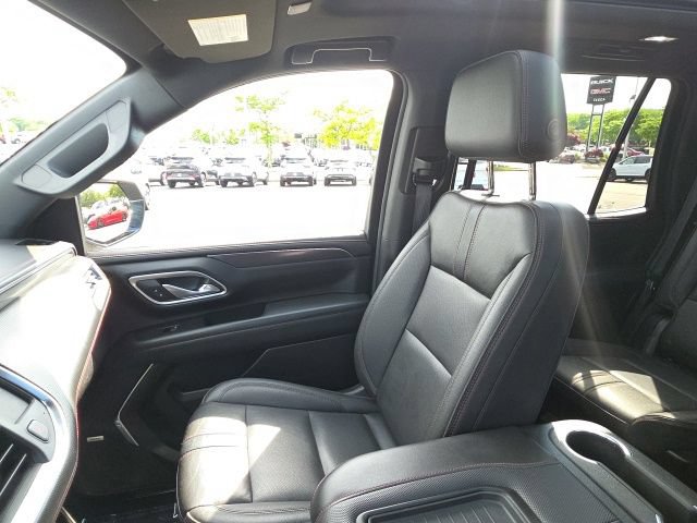 Used 2023 Chevrolet Tahoe RST w/ Luxury Package AWD/4WD image 29