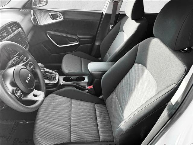 Used 2024 Kia Soul LX w/ Option Group 015 image 10