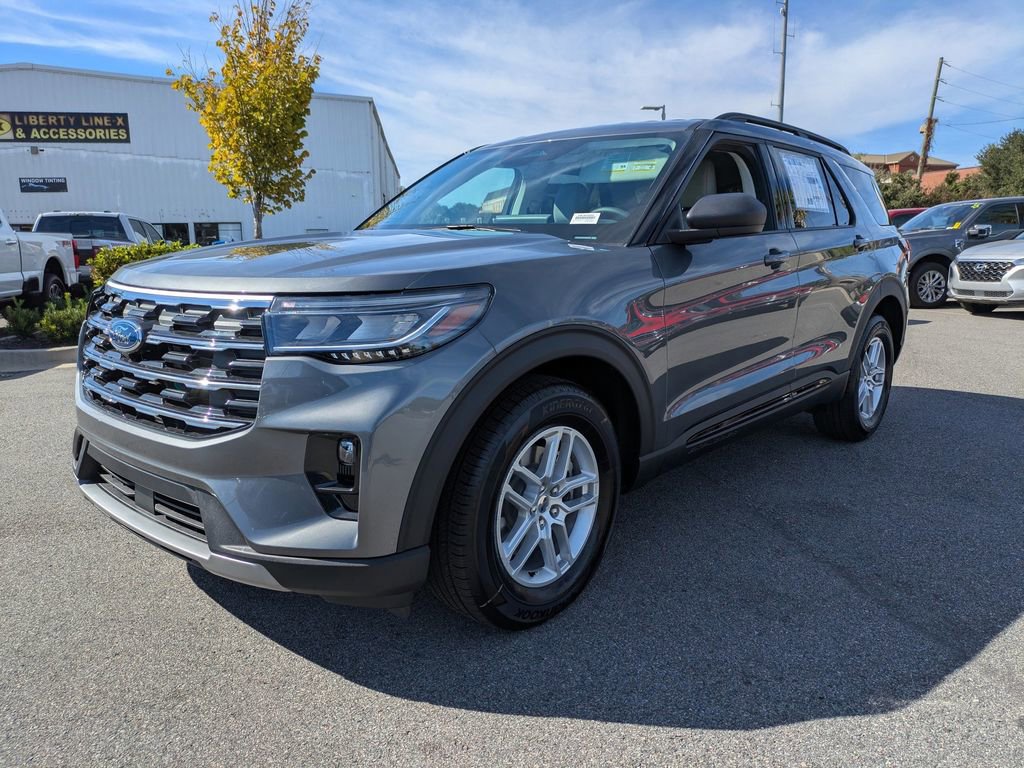 New 2026 Ford Explorer Active image 9