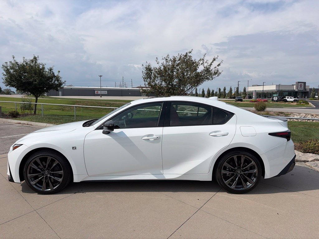 Used 2025 Lexus IS 350 F Sport AWD/4WD image 5