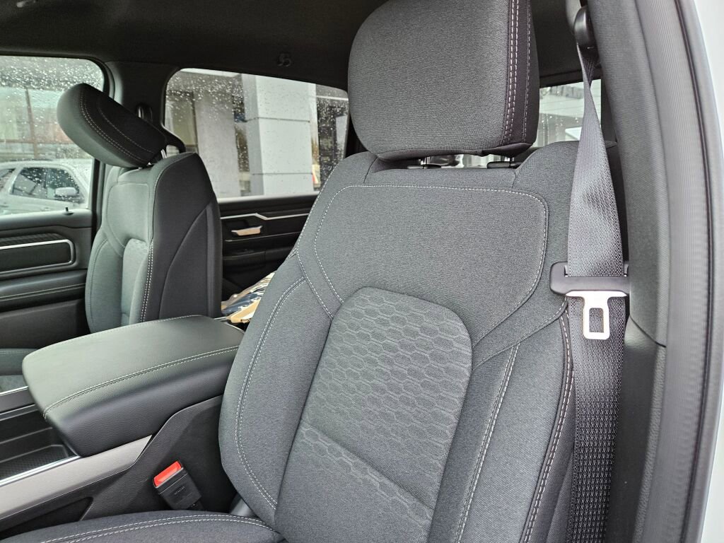 New 2026 RAM 1500 Big Horn AWD/4WD image 14