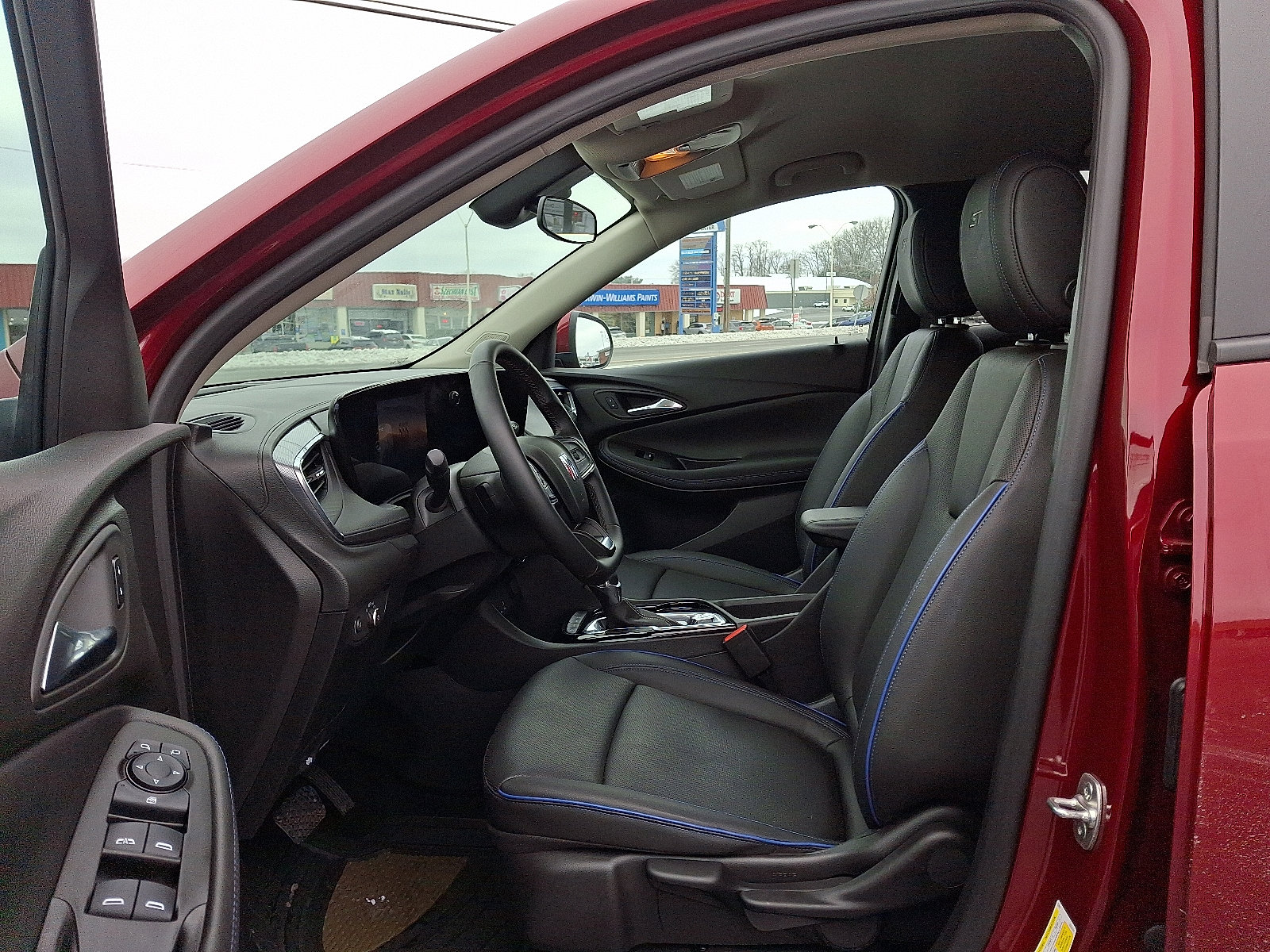 Used 2025 Buick Encore GX Sport Touring AWD/4WD image 14
