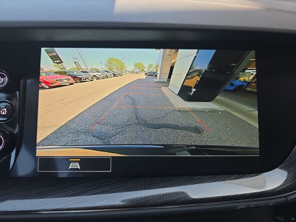 Used 2022 Buick Envision Preferred FWD image 22