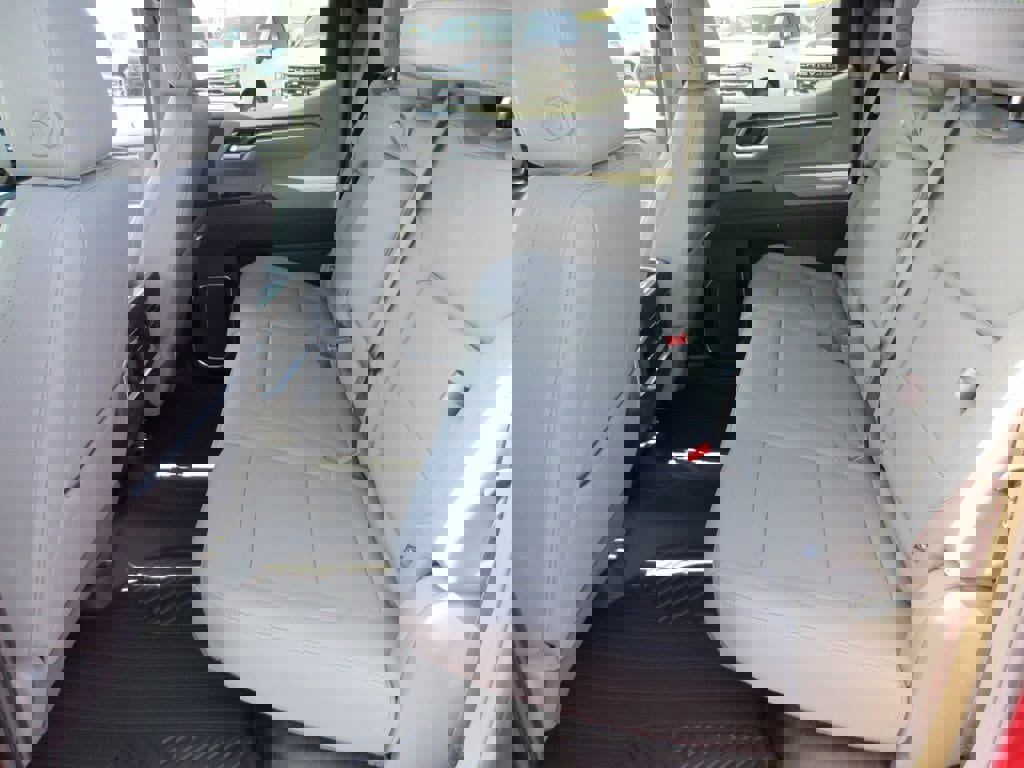 New 2026 Chevrolet Silverado 1500 LTZ w/ LTZ Premium Package image 16