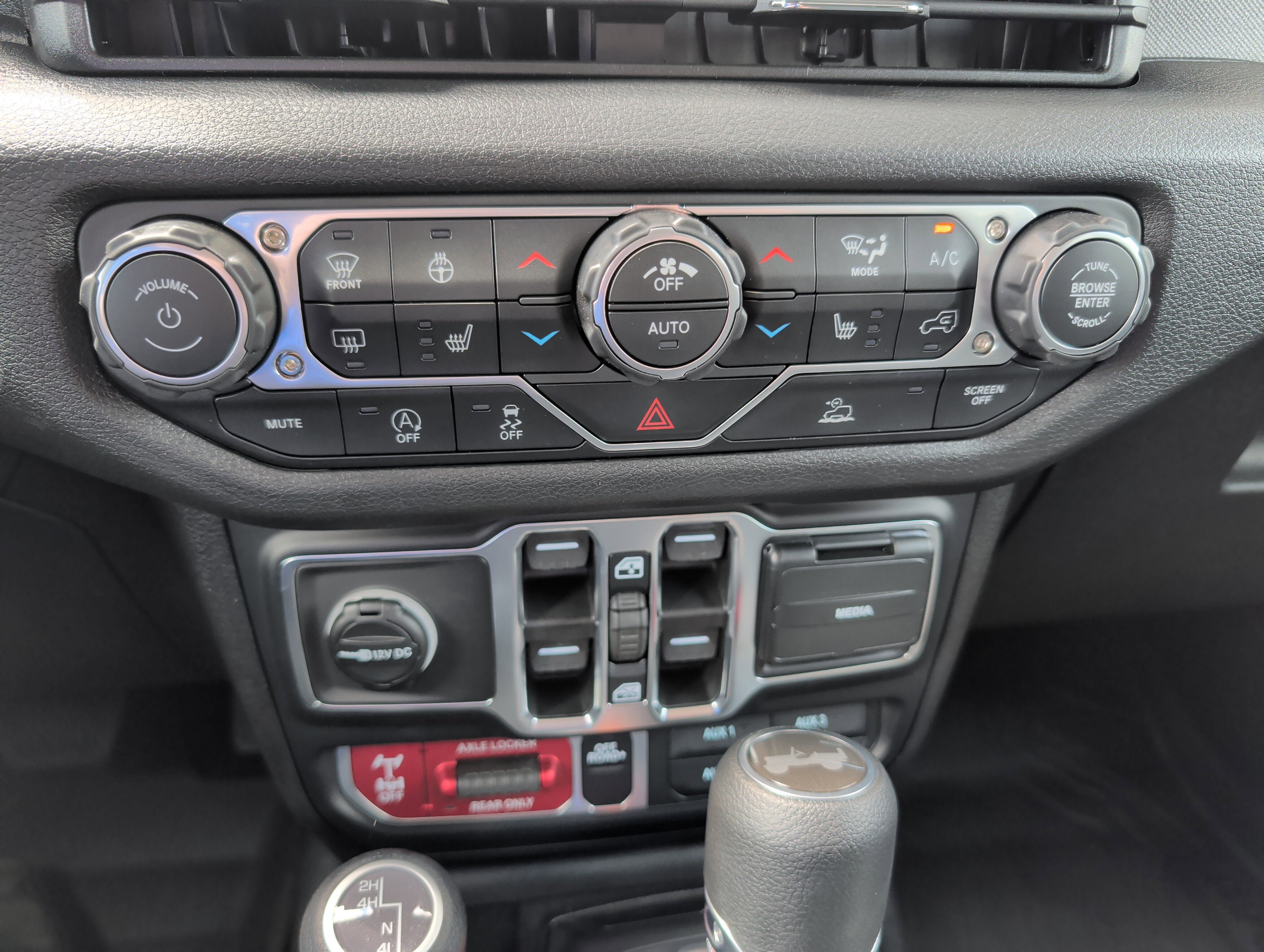 New 2026 Jeep Wrangler Unlimited Sport AWD/4WD image 27