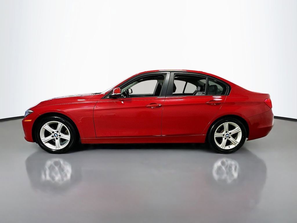 Used 2013 BMW 328i xDrive Sedan AWD/4WD image 5