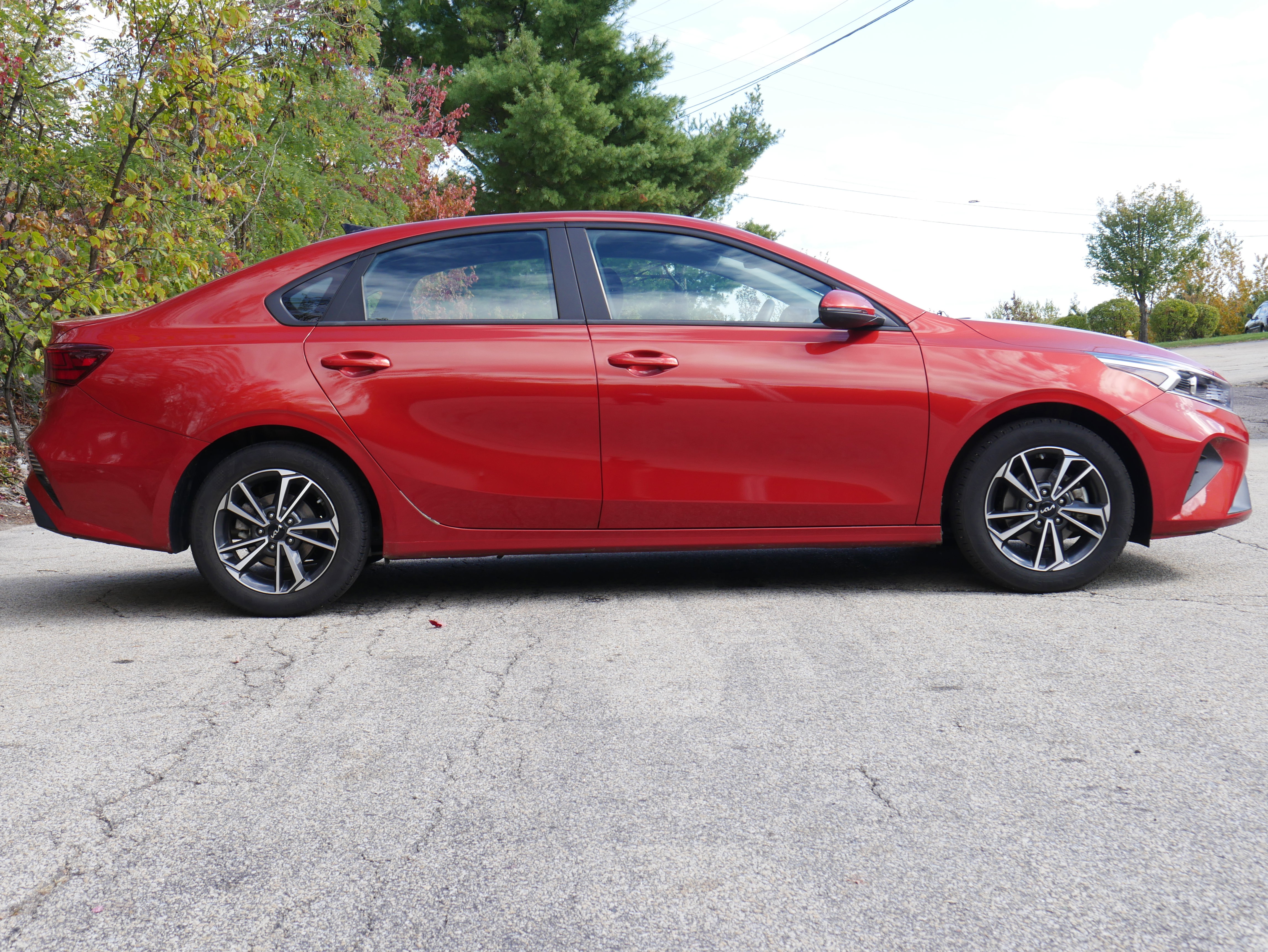 Certified 2023 Kia Forte LXS w/ LXS Technology Package image 8