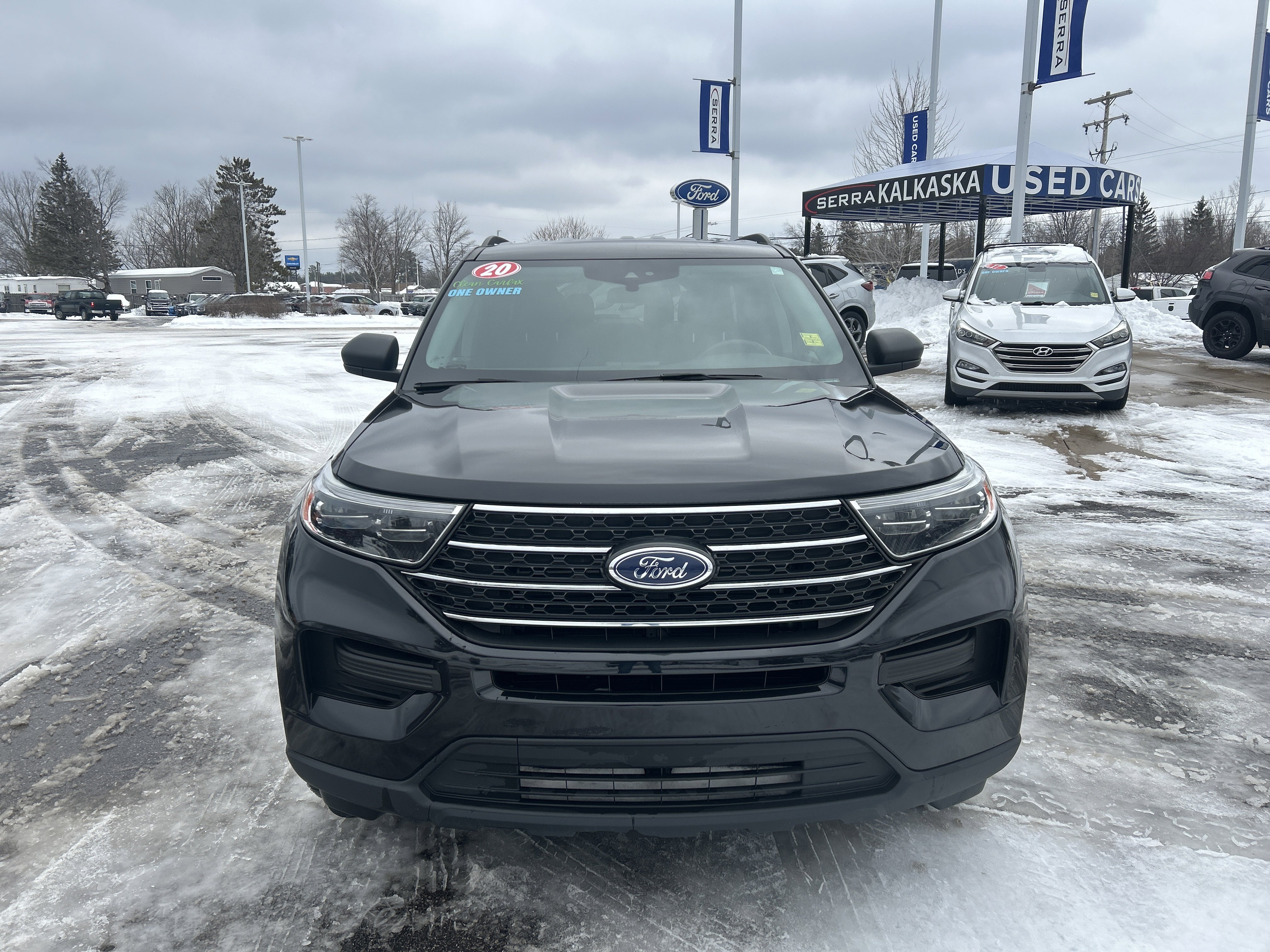 Used 2022 Ford Explorer XLT image 8