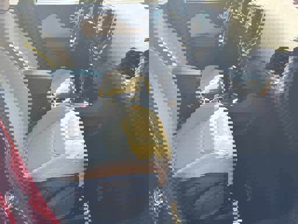 Used 2015 Jeep Cherokee Sport image 12