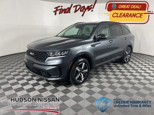 Used 2022 Kia Sorento S