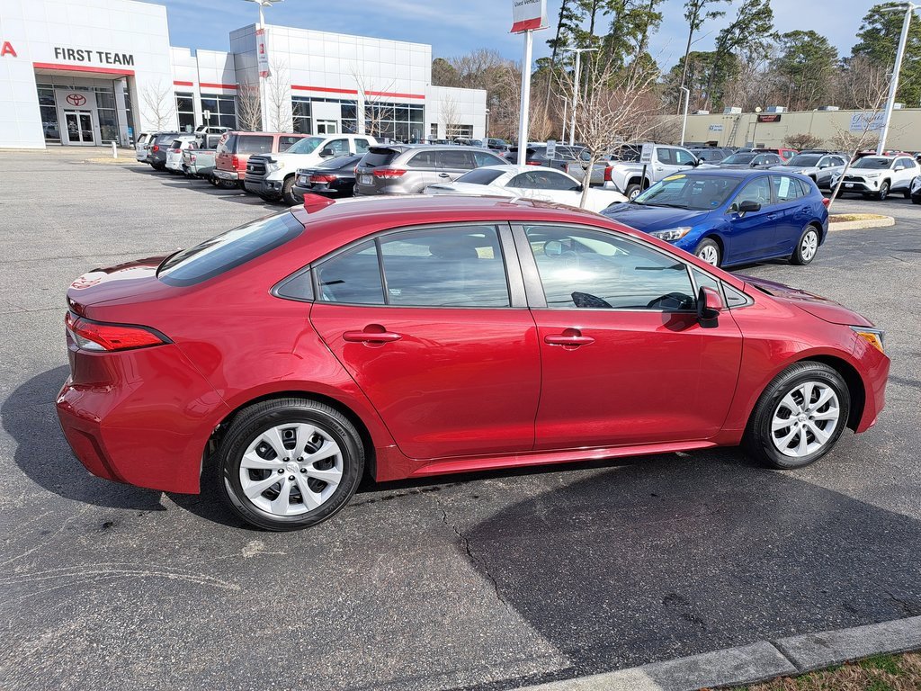 Used 2024 Toyota Corolla LE image 6