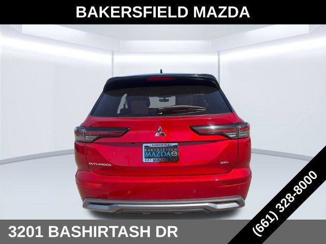 Used 2025 Mitsubishi Outlander SEL FWD image 4