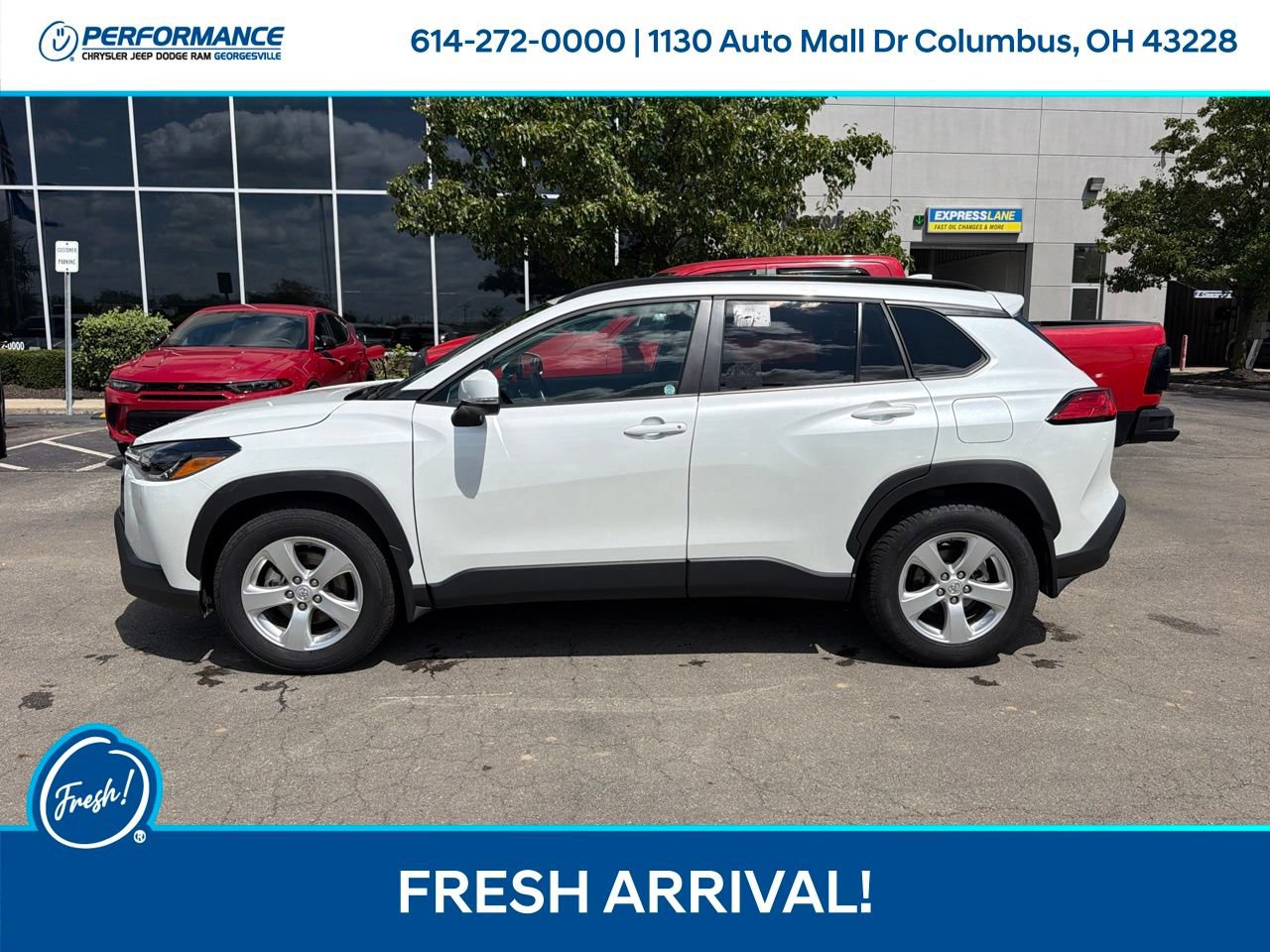 Used 2024 Toyota Corolla Cross LE FWD image 5