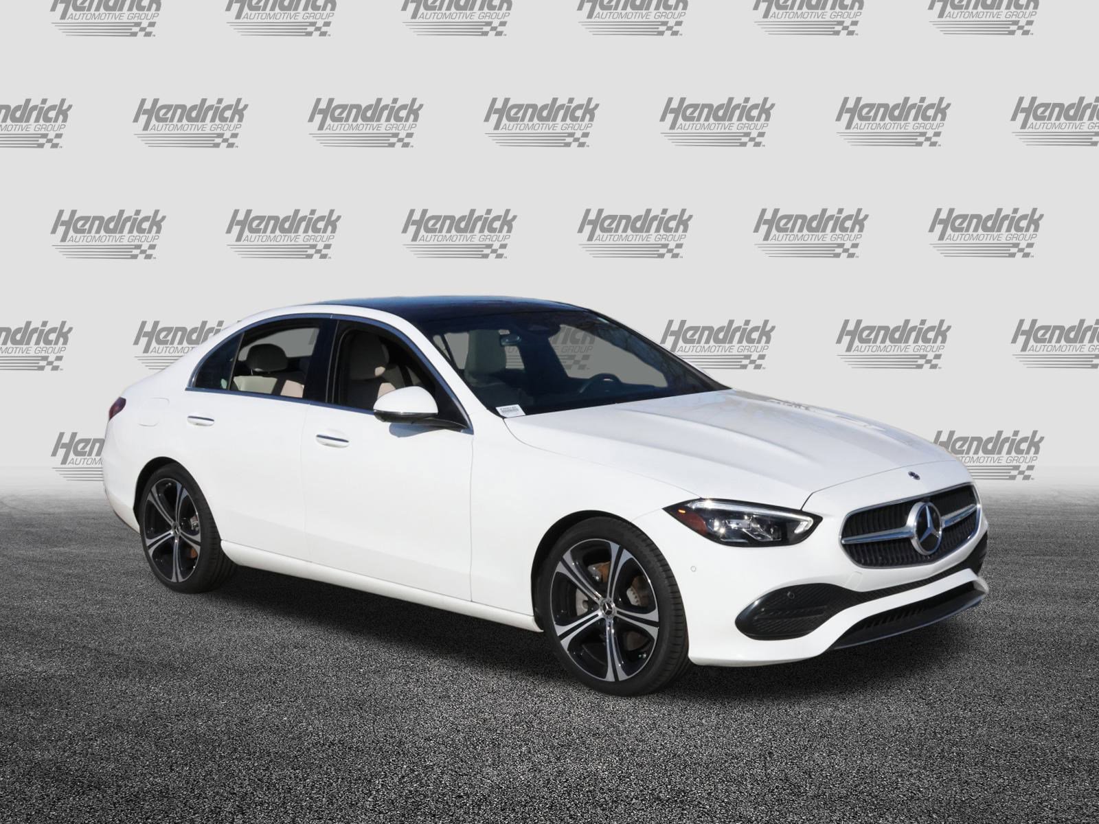 Used 2023 Mercedes-Benz C 300 Sedan image 2
