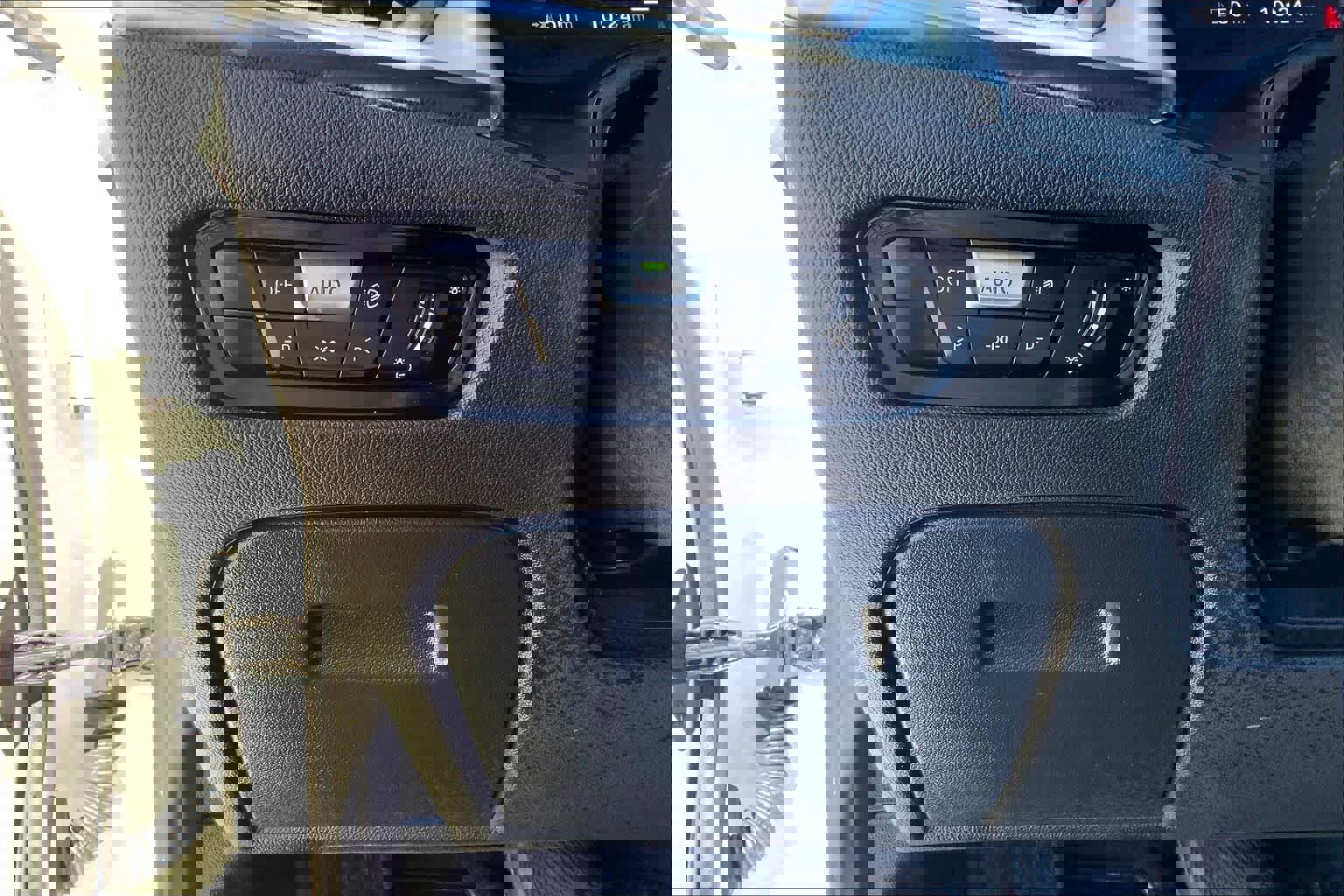 Used 2021 BMW 330i Sedan w/ Driving Assistance Package image 32