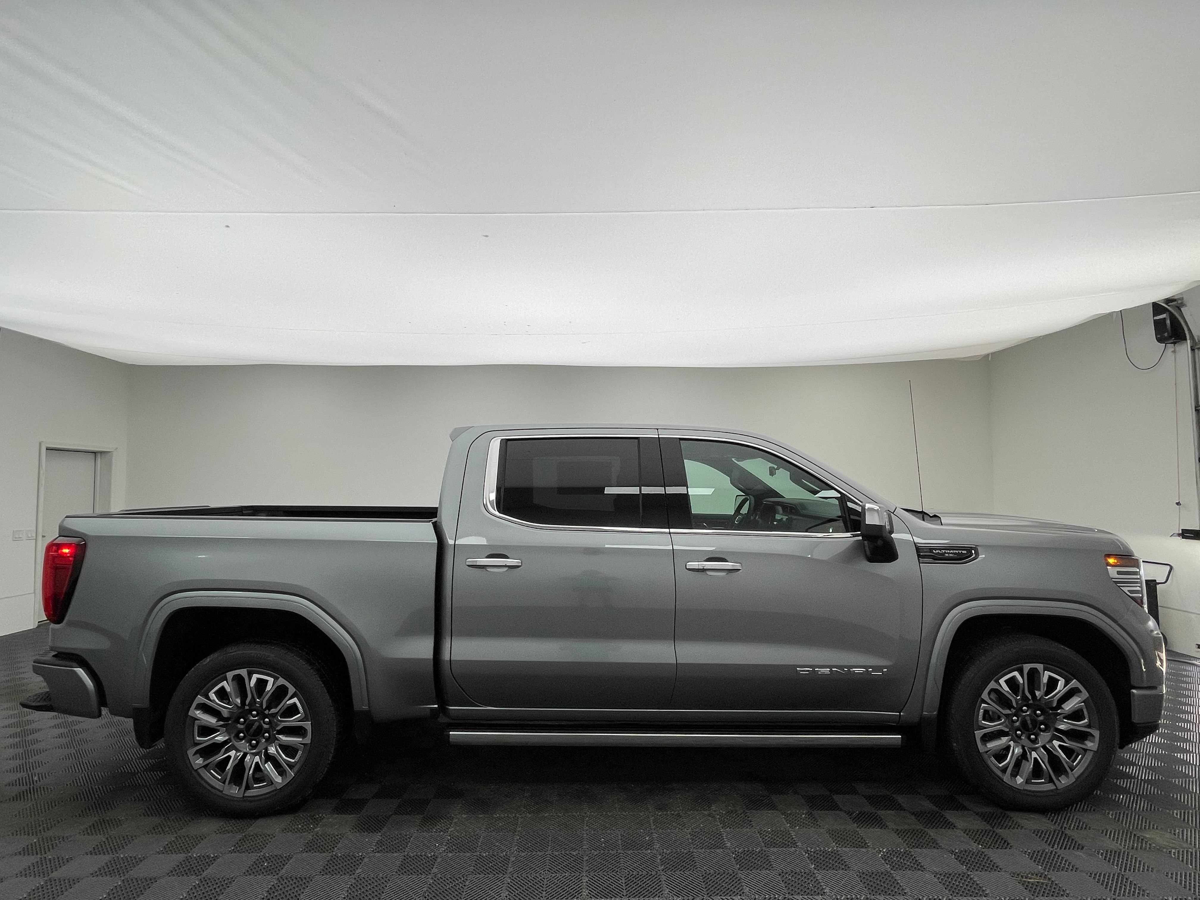 New 2026 GMC Sierra 1500 Denali Ultimate AWD/4WD image 10