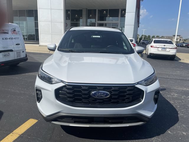 Used 2025 Ford Escape ST-Line Select AWD/4WD image 11