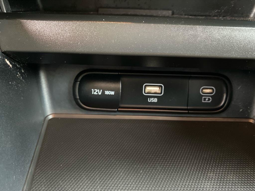Certified 2024 Kia Soul S FWD image 16