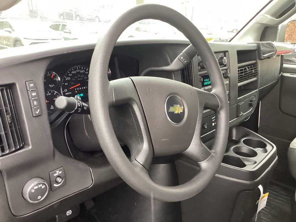 New 2025 Chevrolet Express 2500 image 15