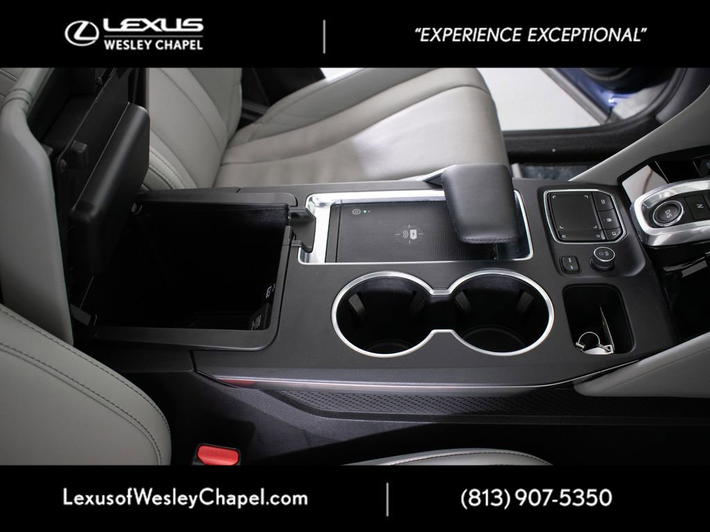 Used 2022 Acura MDX FWD w/ Technology Package image 31