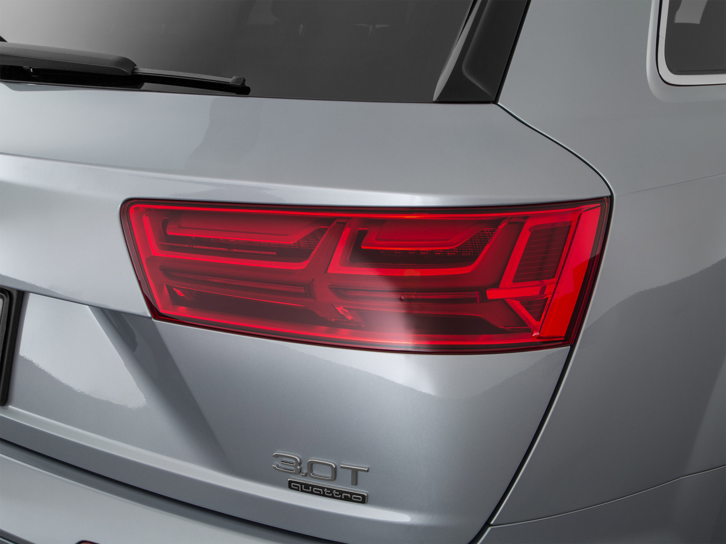 Used 2018 Audi Q7 2.0T Premium AWD/4WD image 61