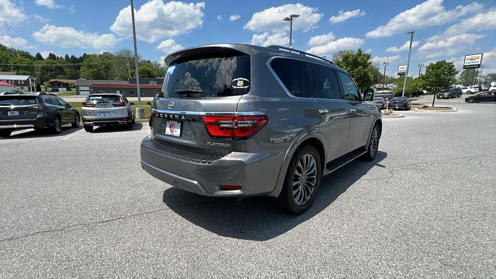 Used 2022 Nissan Armada Platinum w/ Captain's Chairs Package AWD/4WD image 4