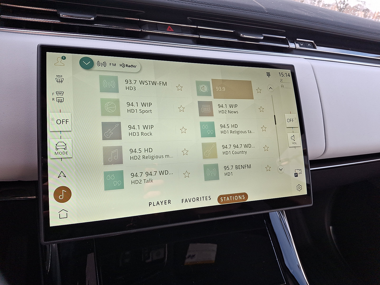 New 2026 Land Rover Range Rover Sport SE image 8