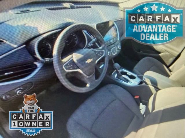 Used 2024 Chevrolet Malibu LT image 3