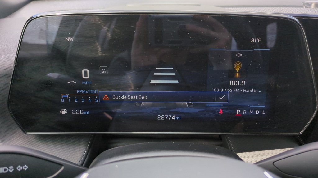 Used 2026 Chevrolet Equinox LT FWD image 24